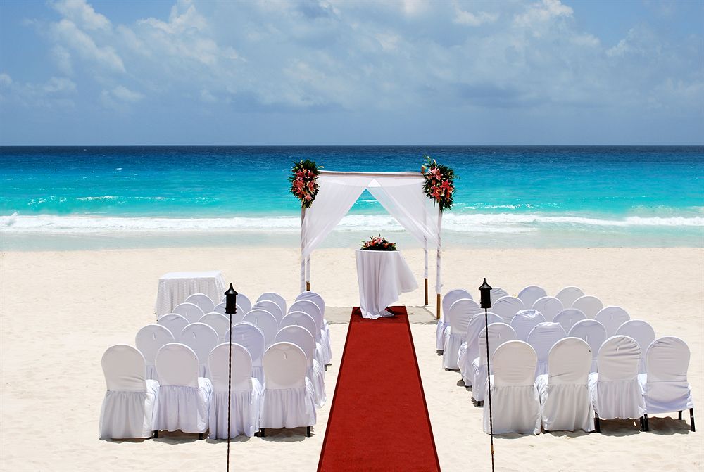 royal solaris cancun wedding